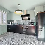 아파트 Pour 8 Personnes Et 5 Lits Galaxie *