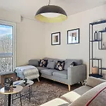 Lägenhet Pour 8 Personnes Et 5 Lits Galaxie Clermont-Ferrand