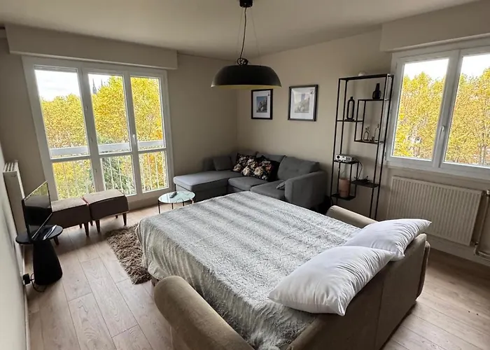 Pour 8 Personnes Et 5 Lits Galaxie קלרמונט-פרנד